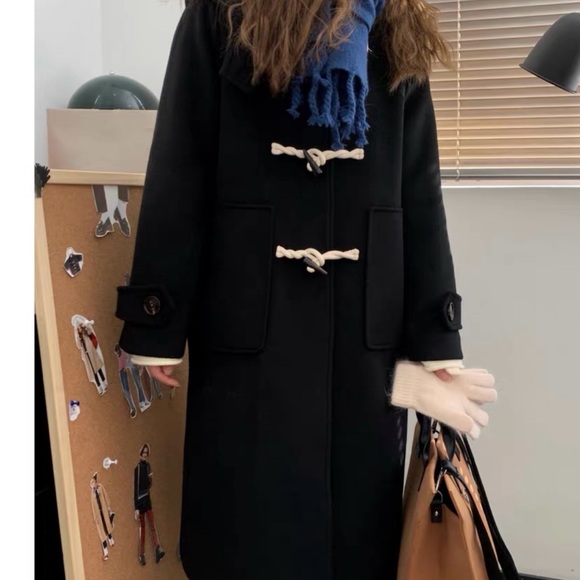 Horn-button long coat - Picture 4 of 6